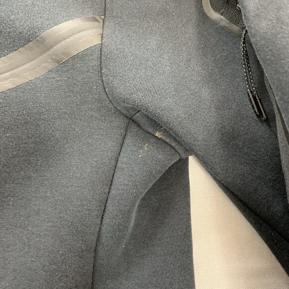 *SOLD* Nike Sportswear Tech Fleece Men's Small Full-Zip Hoodie Black - Picture 2 of 10